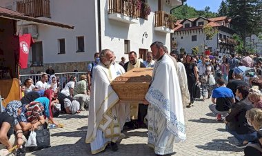 Мошти туманских светитеља пренете у нове кивоте