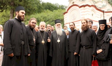 Упокојио се у Господу митрополит црногорско-приморски Амфилохије