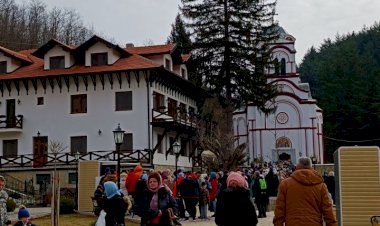 Вера у туманске Светитеље узвраћена троструком милошћу (15.04.2022.)