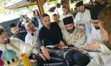 ПРЕСВЛАЧЕЊЕ СВ. МОШТИЈУ ПРЕПОДОБНОГ ЗОСИМА ЧУДОТВОРЦА У МАНАСТИРУ ТУМАНУ, 28. мај 2023.