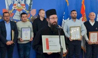 Манастиру Тумане плакета захвалности за промоцију добровољног давања крви