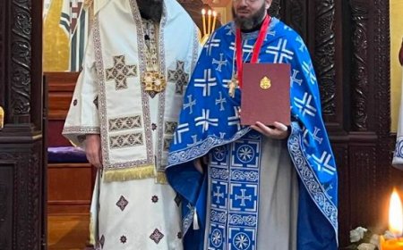 Видовданским одличјем Епархије западноевропске одликован Архимандрит Димитрије