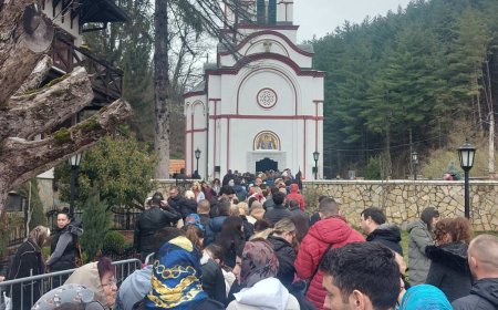 Молитвама над моштима Светог Зосима излечено дете од тумора (14.04.2026)