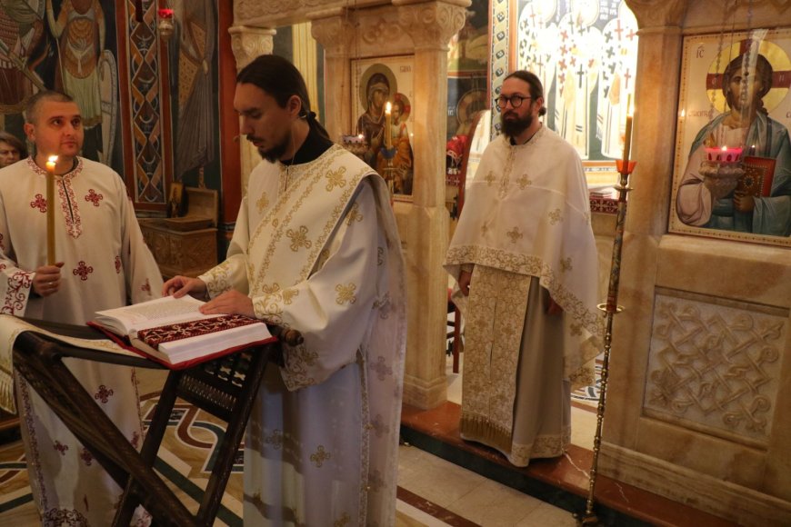 Празник Оци прослављен у манастиру Туману